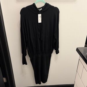 Evereve Black Long Sleeve Sweater Dress